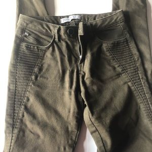 Final Price🌹Green Olive Zara Basic Pants.